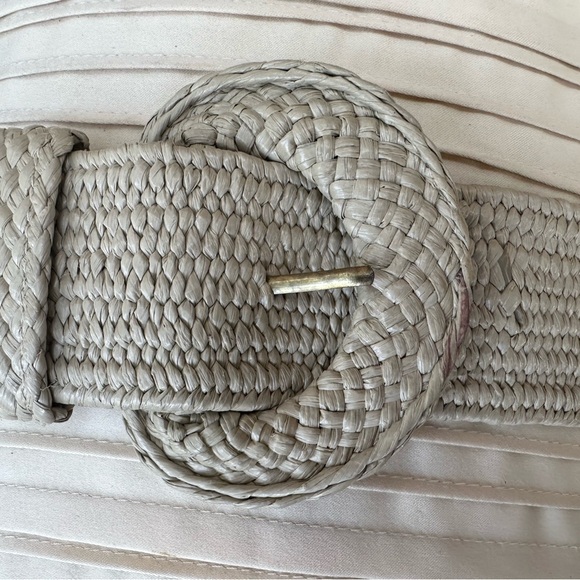Two Natural Belts - Picture 5 of 11